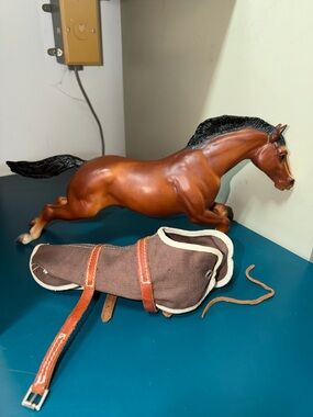 Breyer Chestnut Horse Figurine with Black Mane and Tail